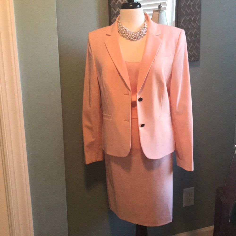 Calvin Klein Size 14 Jacket & Skirt